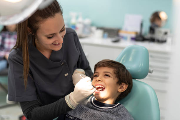 Best Dentist for Tooth Abscess  in Lawtey, FL