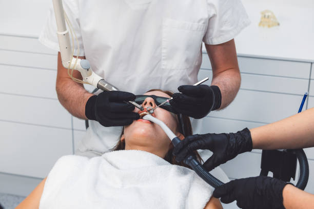 Best Urgent Tooth Repair  in Lawtey, FL